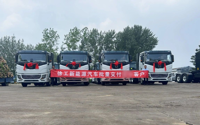 車隊老板的“致富經(jīng)”：“選擇徐工，就是選擇成功！”